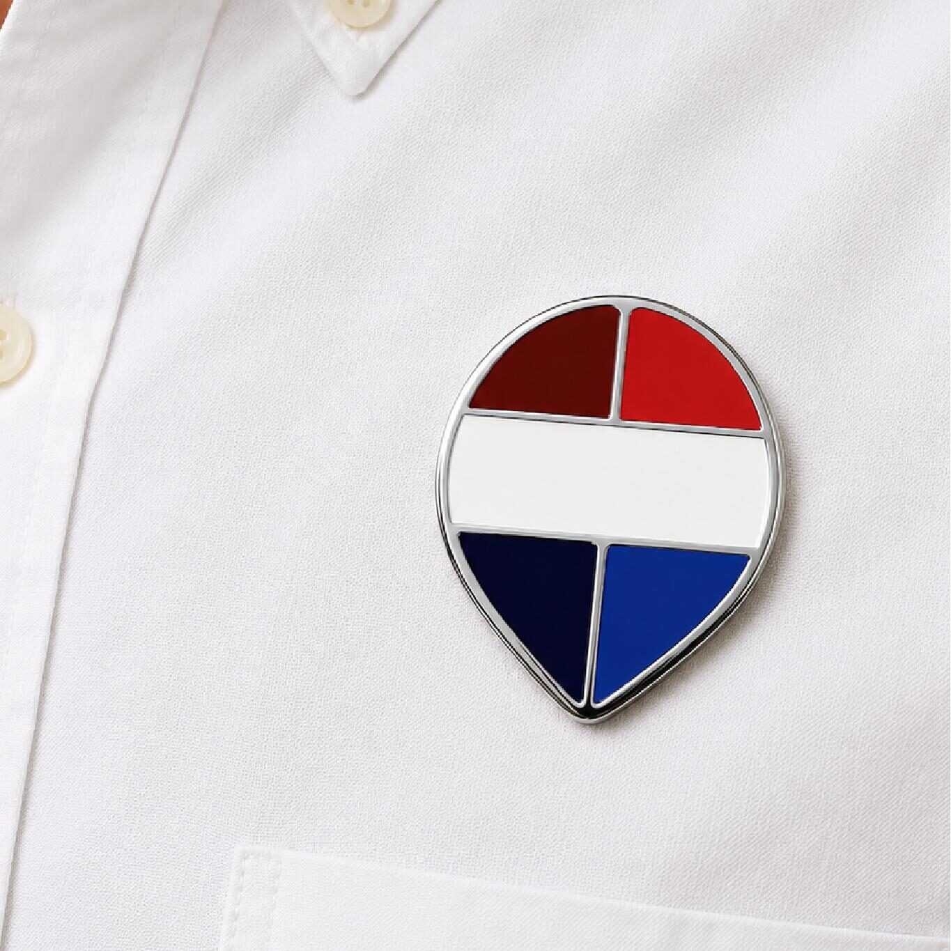Pin Globo Metálico